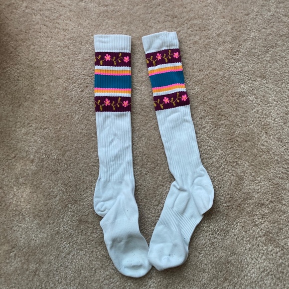Natural Life Ladies Socks - Picture 2 of 3